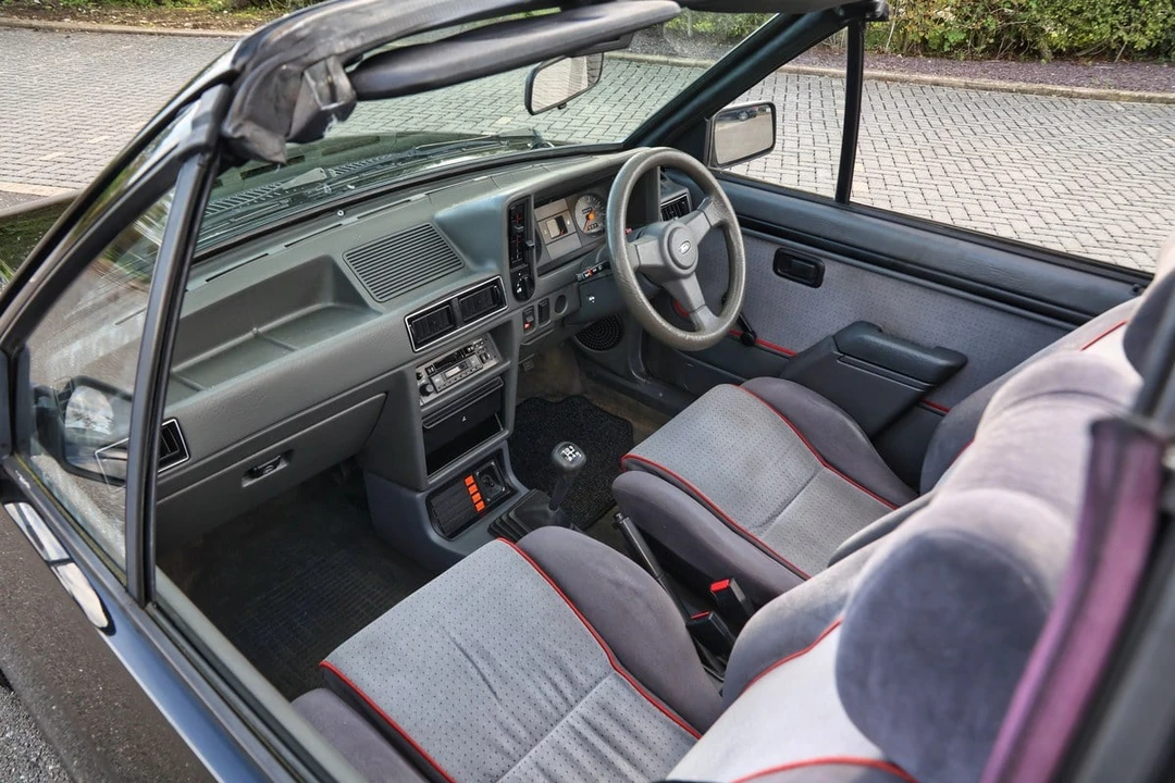 1984 Ford Escort - Image 13 of 30