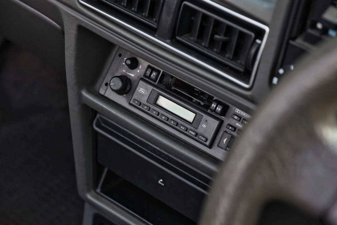 1984 Ford Escort - Image 20 of 30