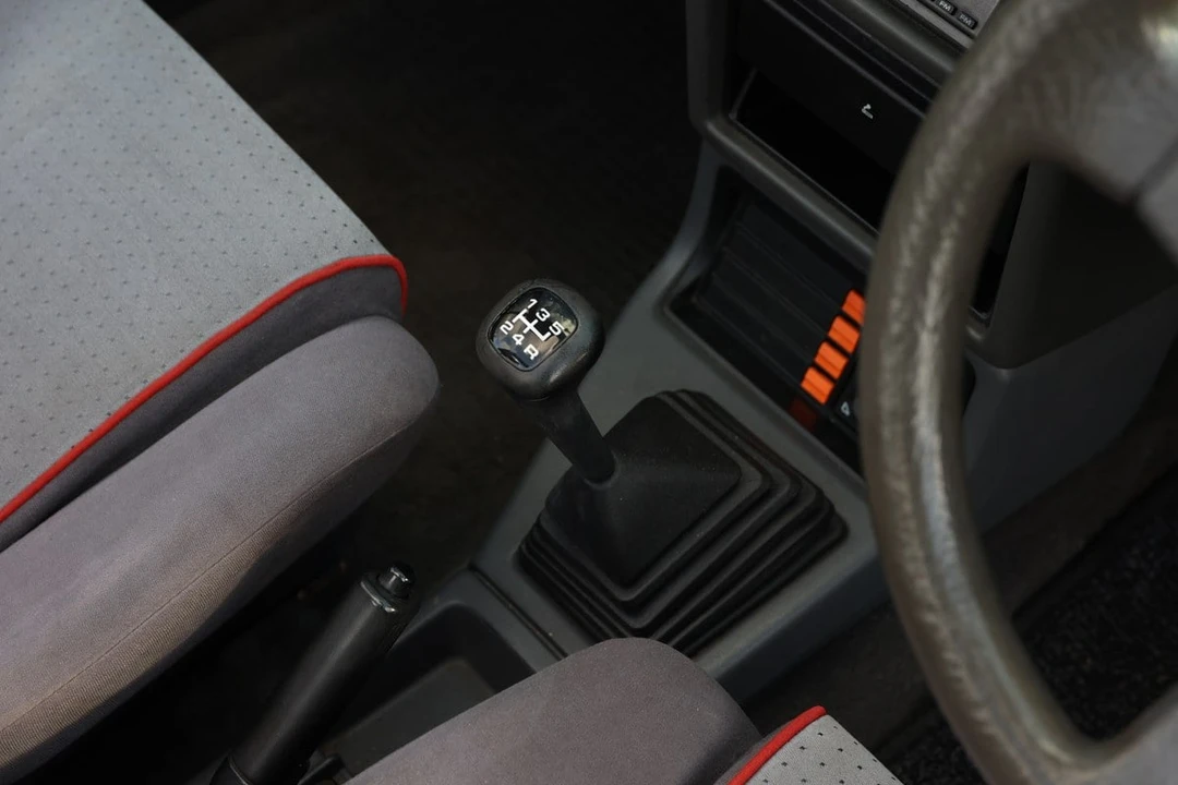 1984 Ford Escort - Image 29 of 30
