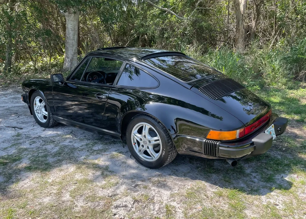 1984 Porsche 911 Carrera 3.2 - Image 6 of 6