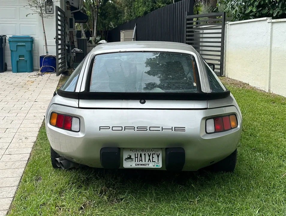 1984 Porsche 928 S - Image 4 of 6