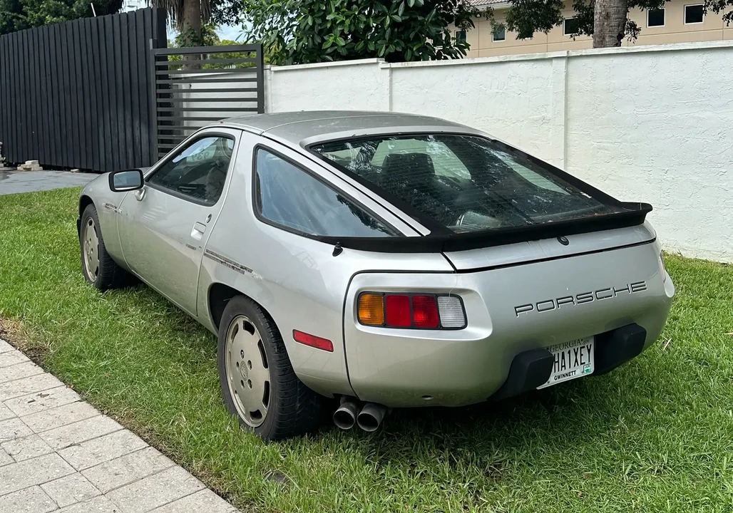 1984 Porsche 928 S - Image 3 of 6
