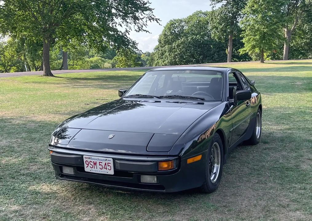 1986 Porsche 944 - Image 4 of 6