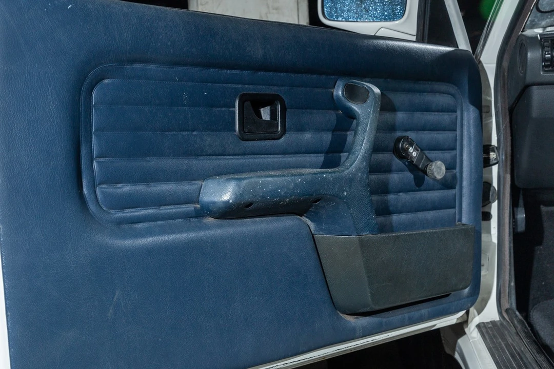 1987 BMW E30 3 Series - Image 28 of 30