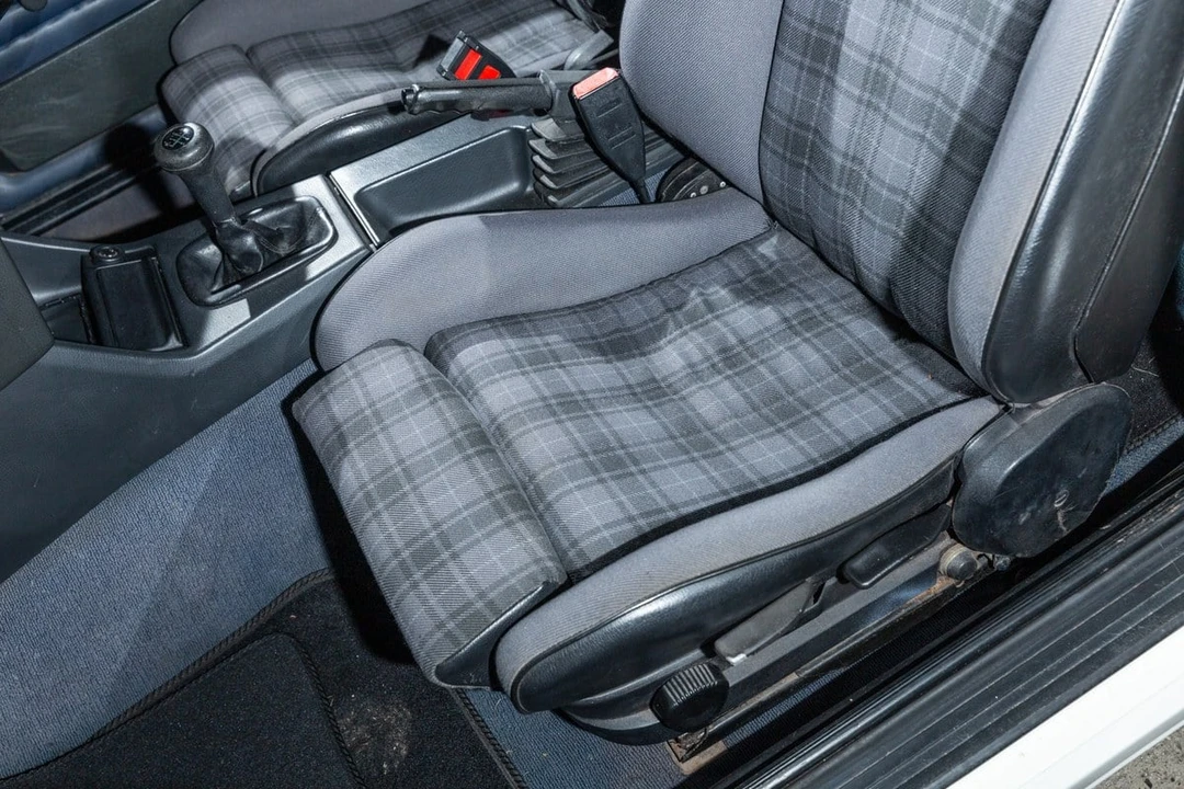 1987 BMW E30 3 Series - Image 17 of 30