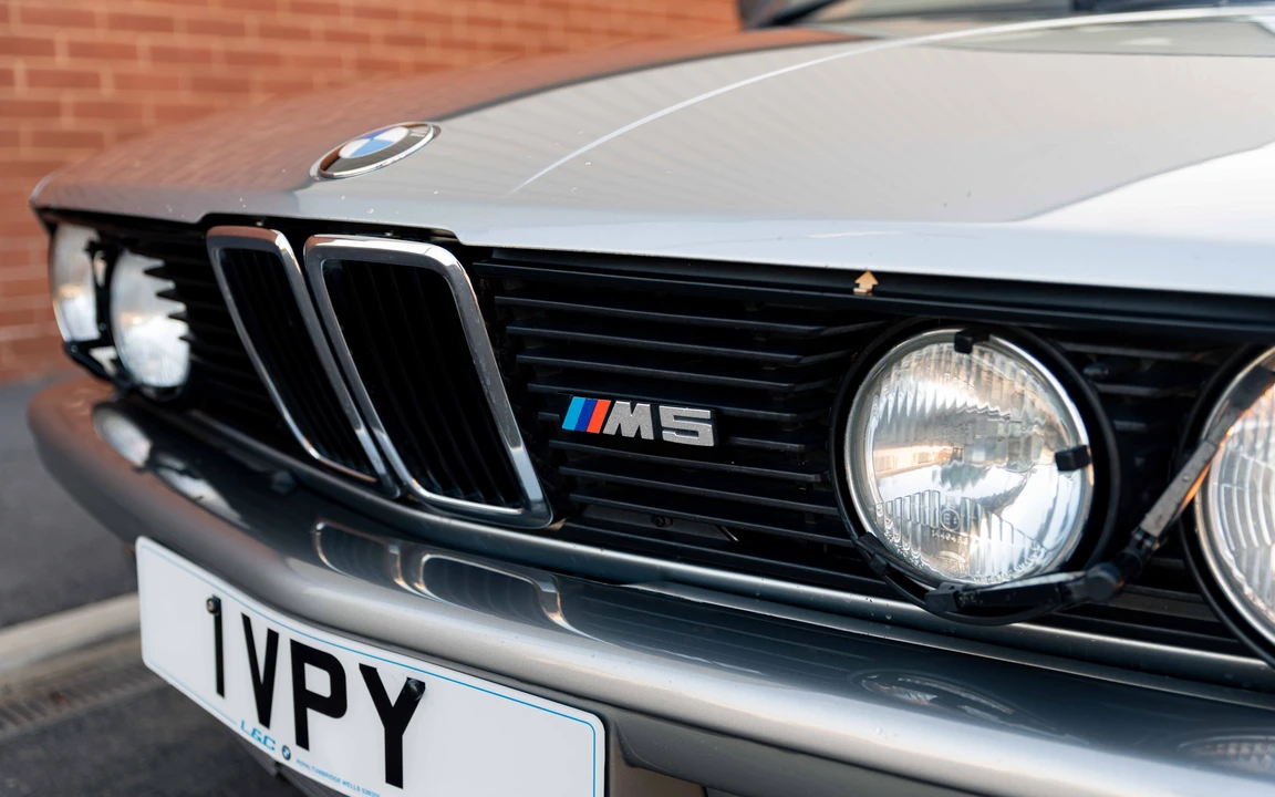 1987 BMW E28 M5 - Image 20 of 31