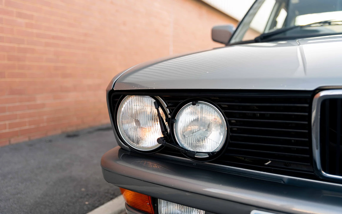 1987 BMW E28 M5 - Image 25 of 31