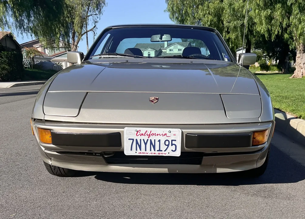 1987 Porsche 924 S - Image 2 of 6