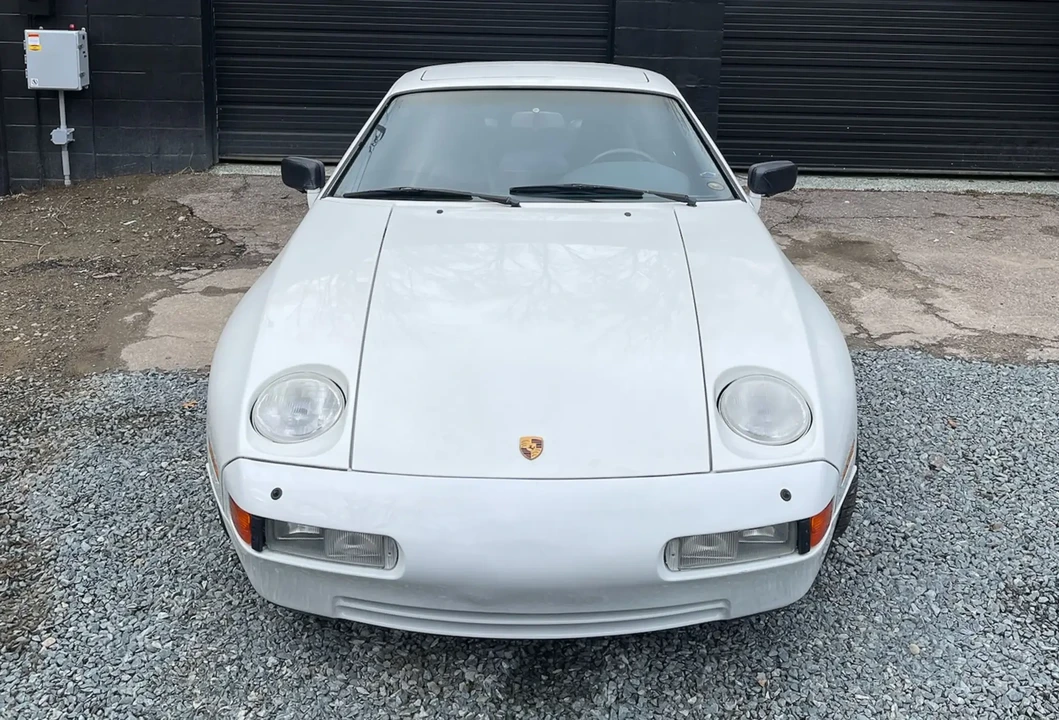1987 Porsche 928 S4 - Image 2 of 6