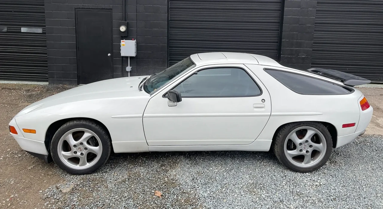 1987 Porsche 928 S4 - Image 6 of 6