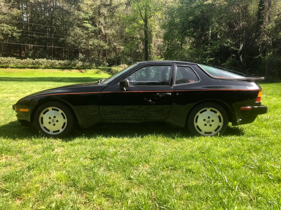 1987 Porsche 944 - Image 3 of 6