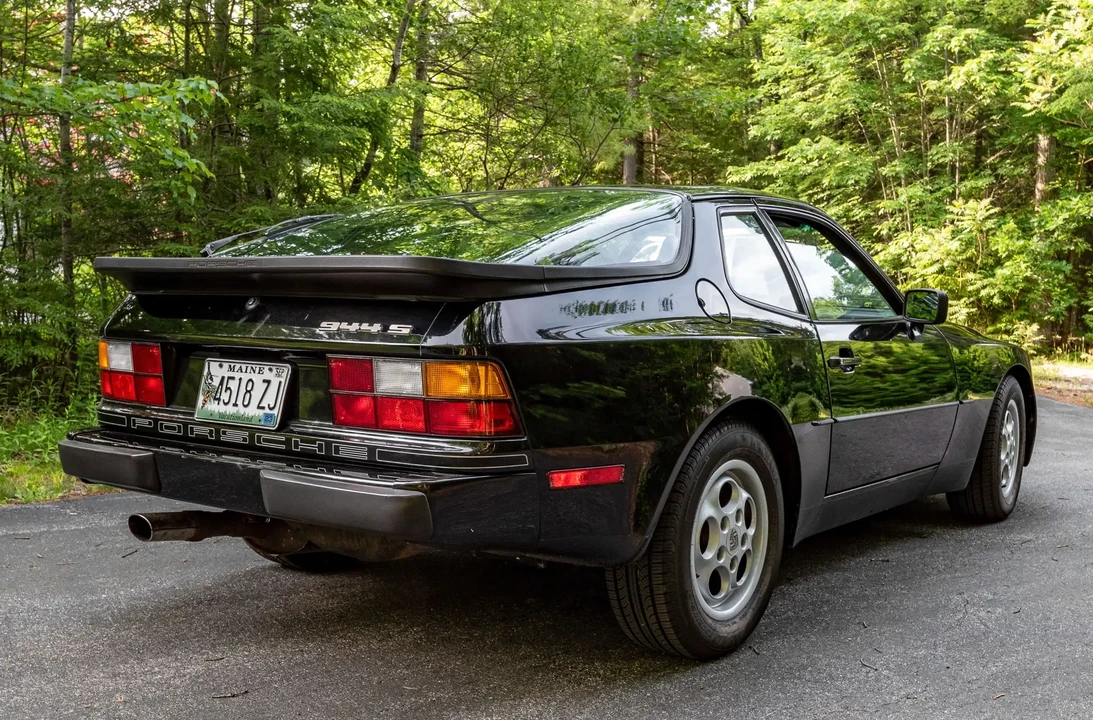 1987 Porsche 944 S - Image 6 of 6
