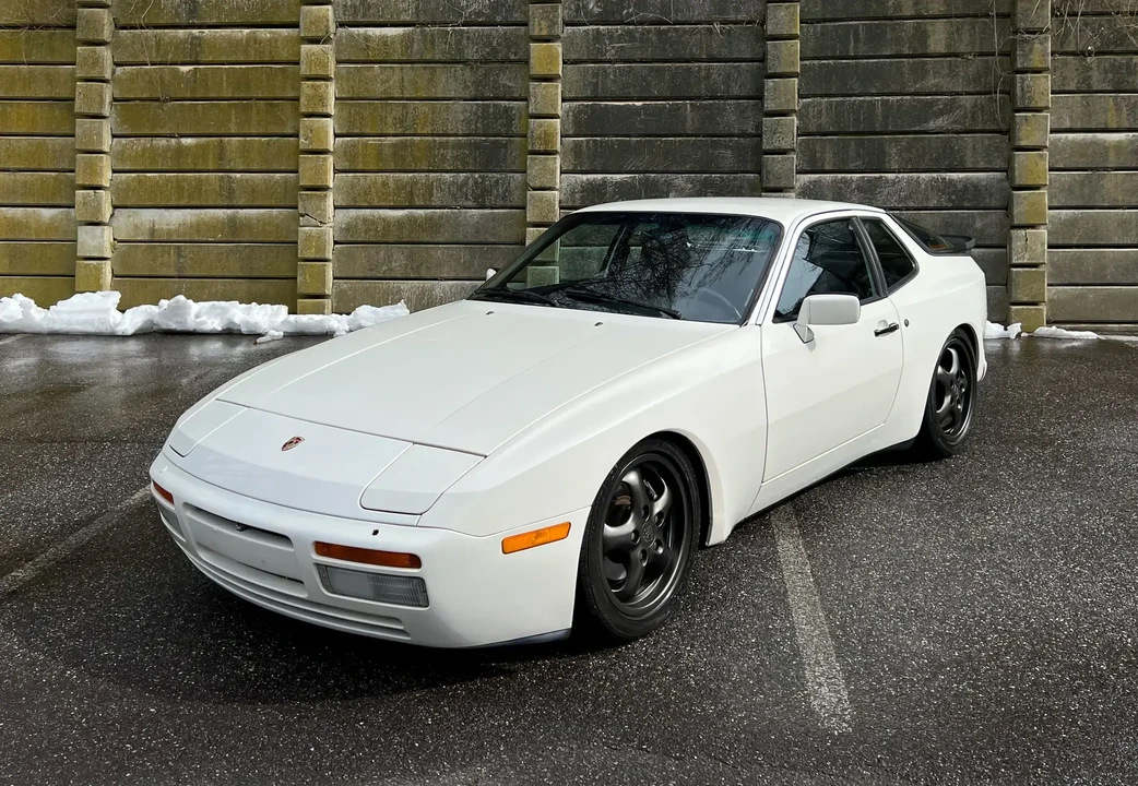 1987 Porsche 944 Turbo - Image 5 of 6