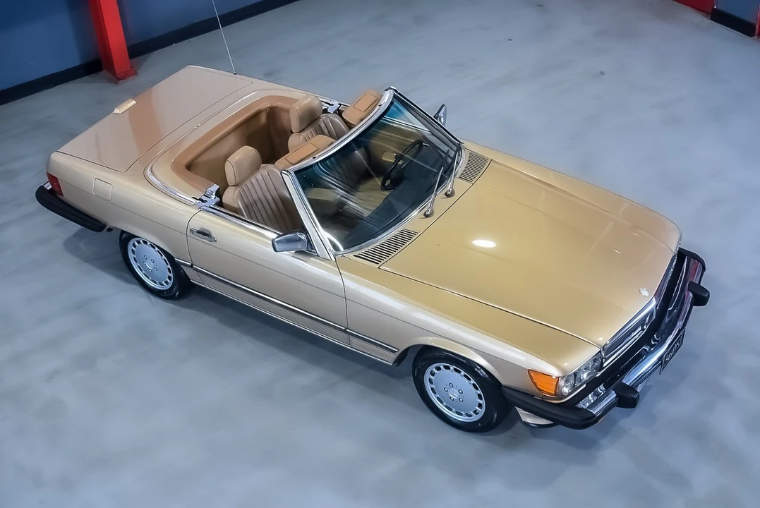 1988 Mercedes-Benz R107 SL-Class - Image 9 of 30