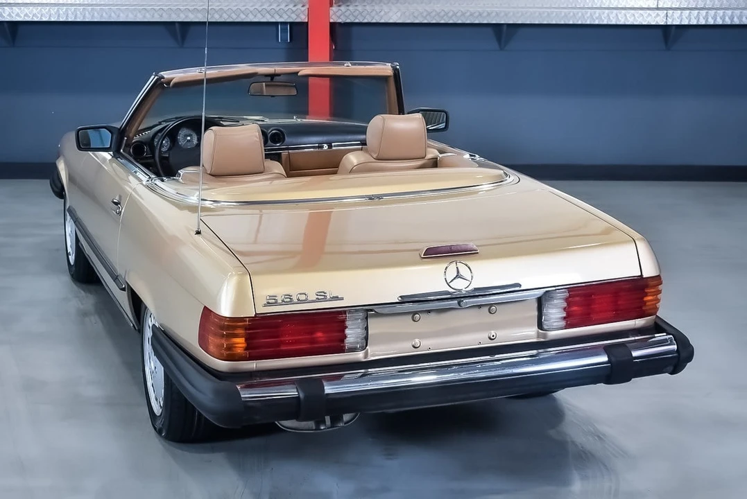 1988 Mercedes-Benz R107 SL-Class - Image 15 of 30