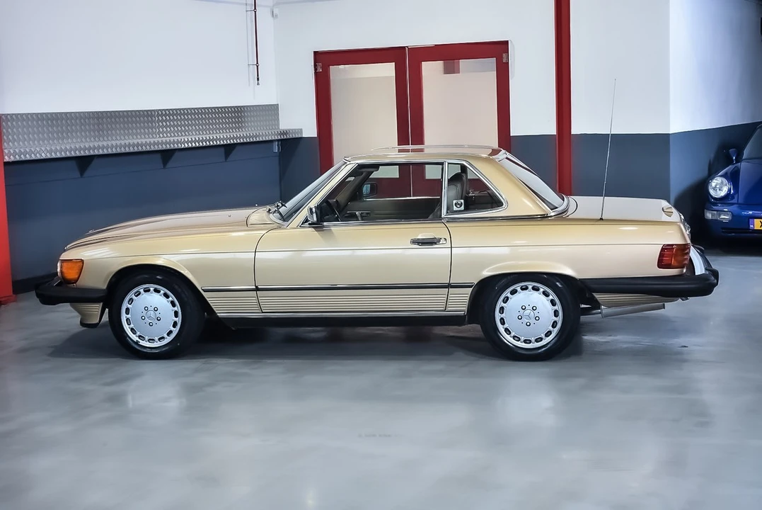 1988 Mercedes-Benz R107 SL-Class - Image 30 of 30