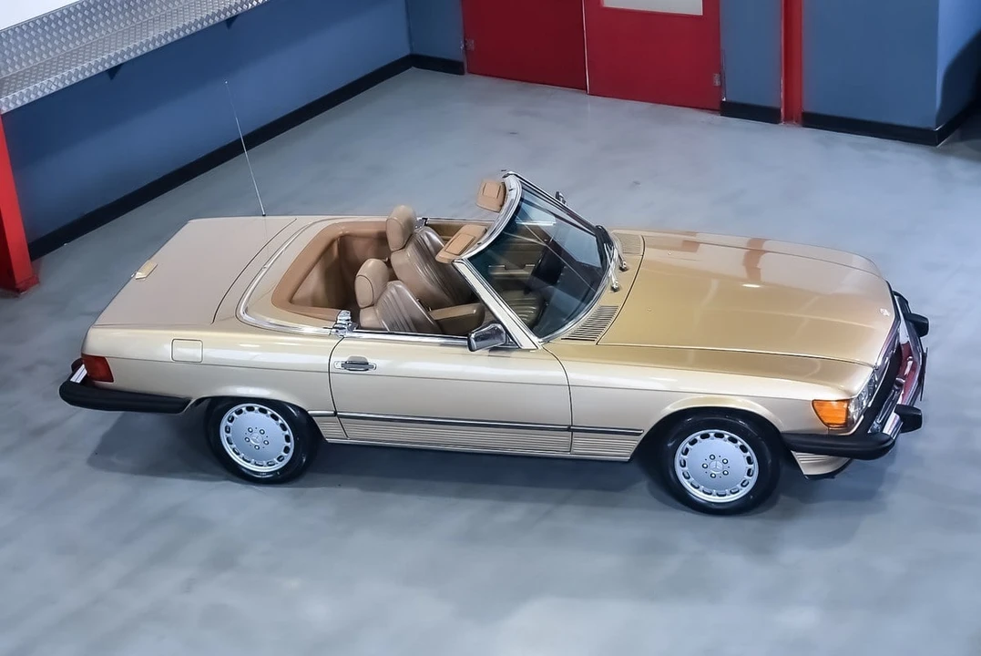 1988 Mercedes-Benz R107 SL-Class - Image 10 of 30