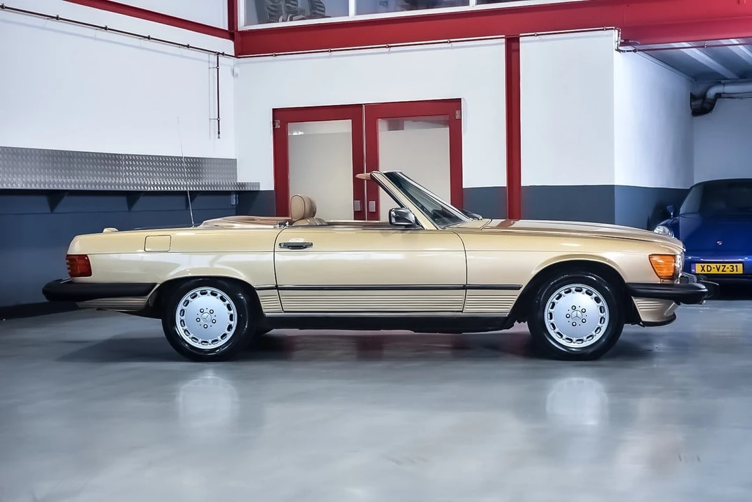 1988 Mercedes-Benz R107 SL-Class - Image 7 of 30