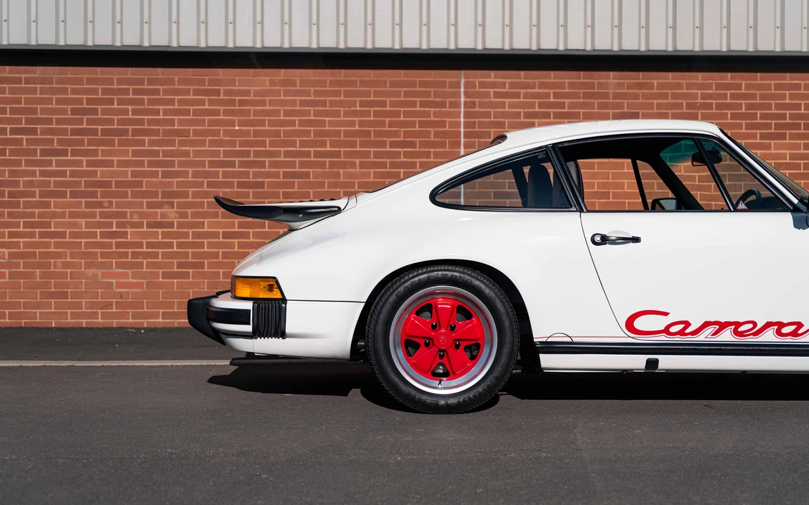 1988 Porsche 911 Carrera 3.2 - Image 28 of 31