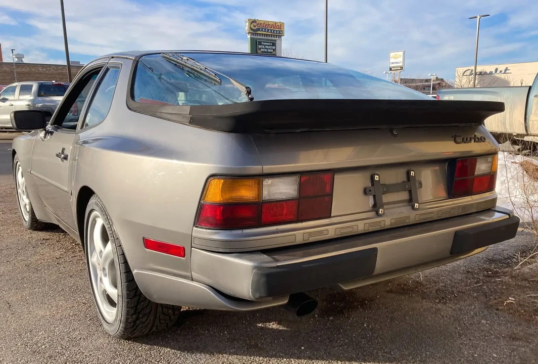 1988 Porsche 944 Turbo - Image 5 of 6