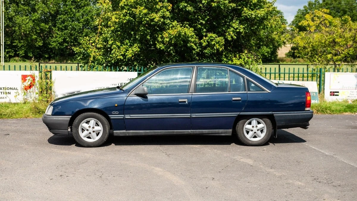 1988 Vauxhall - Image 8 of 30