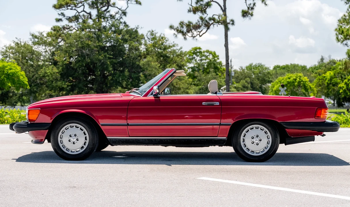 1989 Mercedes-Benz R107 SL-Class - Image 14 of 31