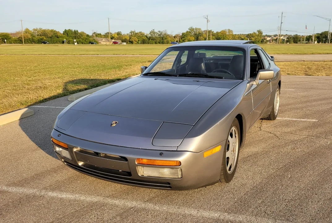 1989 Porsche 944 Turbo - Image 2 of 6
