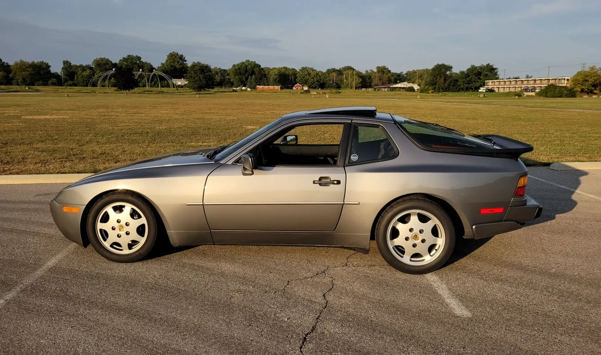 1989 Porsche 944 Turbo - Image 4 of 6