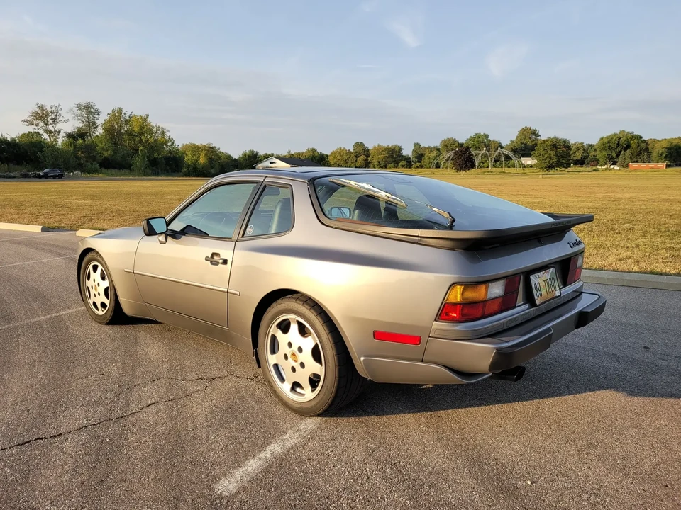 1989 Porsche 944 Turbo - Image 6 of 6
