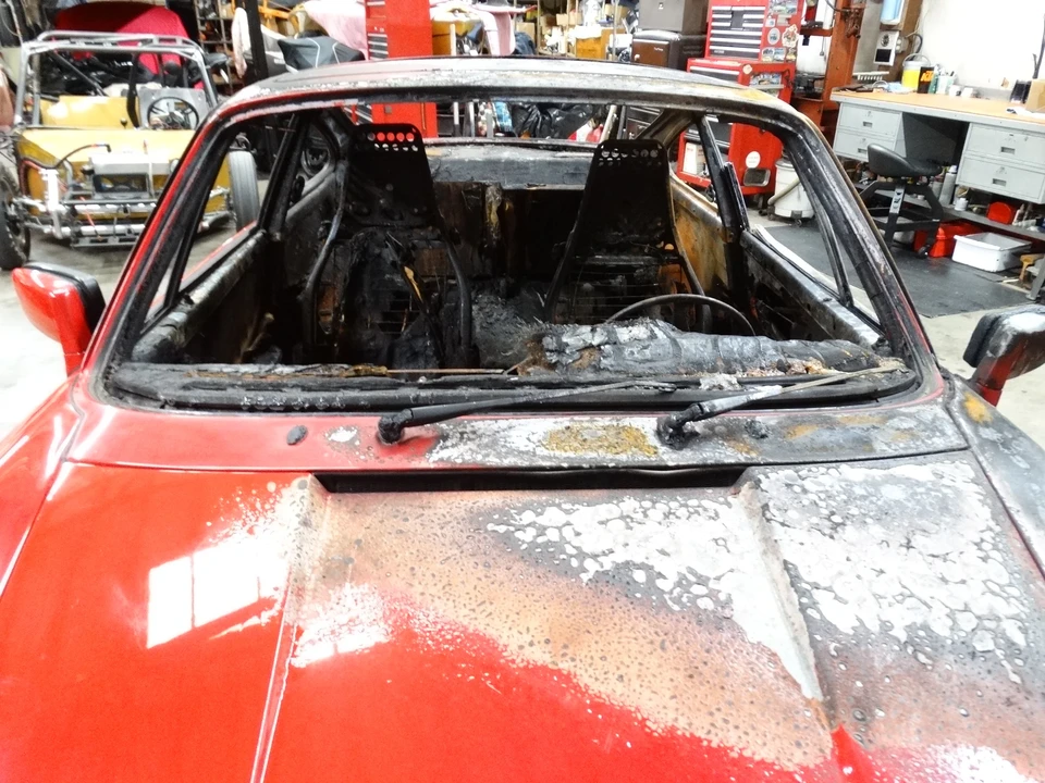 1989 Porsche 964 Carrera 4 - Image 11 of 31