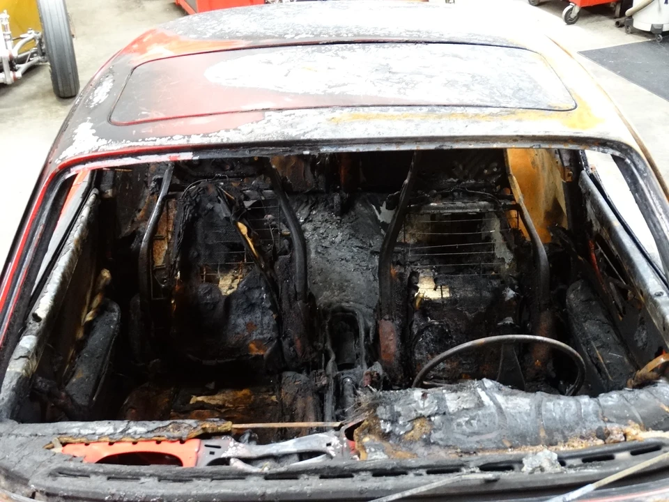 1989 Porsche 964 Carrera 4 - Image 19 of 31