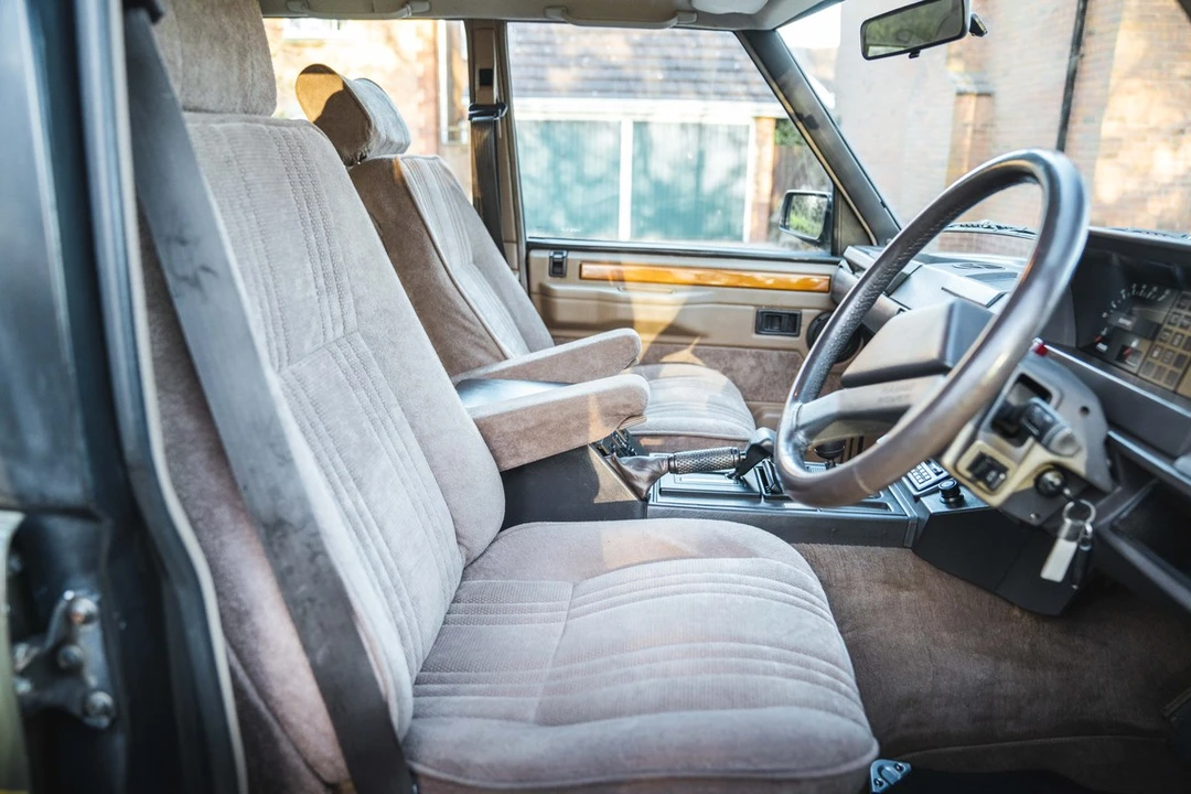 1989 Land Rover Range Rover Classic - Image 14 of 30