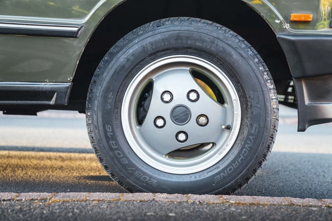 1989 Land Rover Range Rover Classic - Image 10 of 30