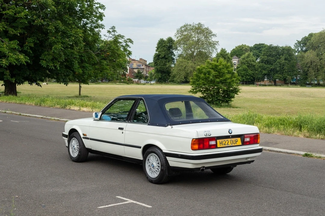 1990 BMW E30 3 Series - Image 14 of 30