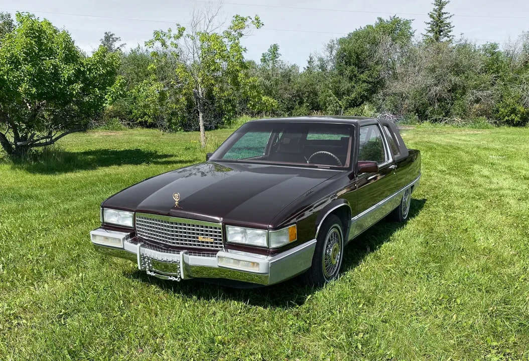 1990 Cadillac Fleetwood - Image 2 of 6