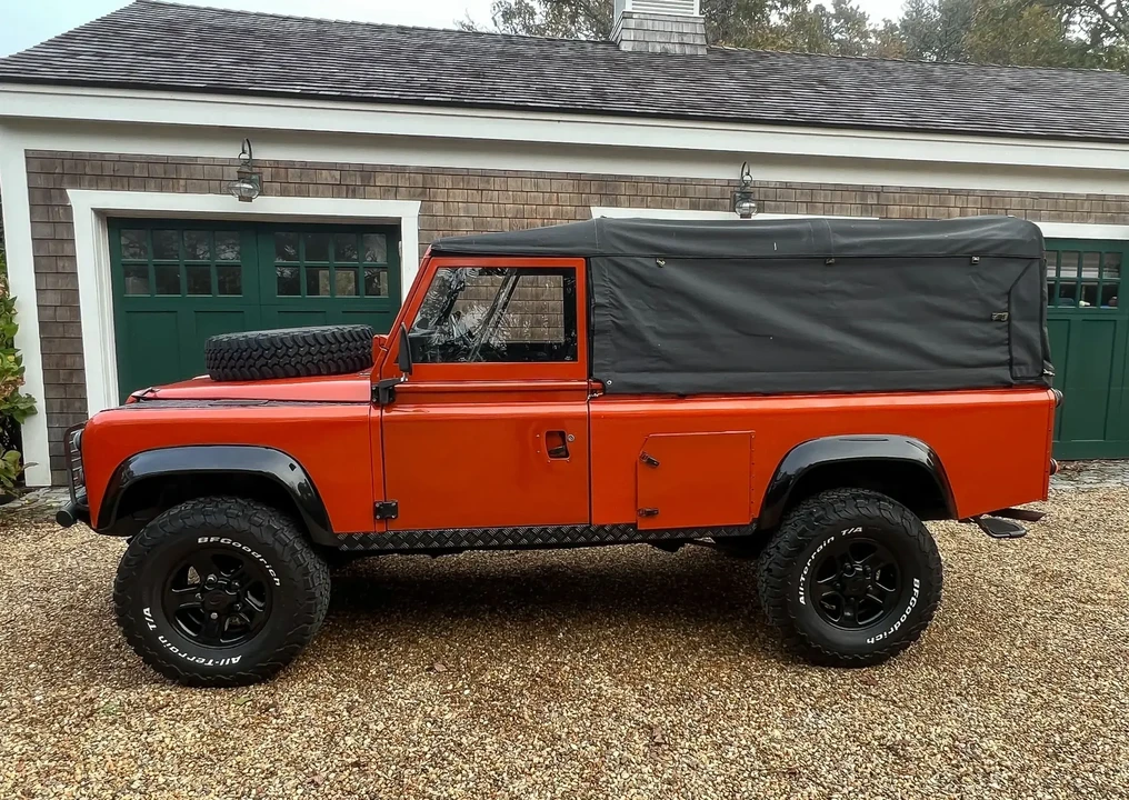 1990 Land Rover Defender 110 - Image 4 of 6
