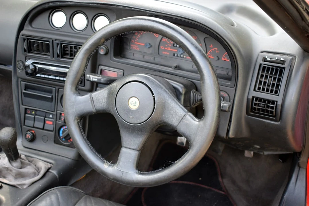 1990 Lotus Elan M100 - Image 26 of 30