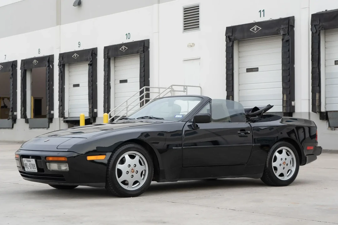 1990 Porsche 944 S2 - Image 4 of 6