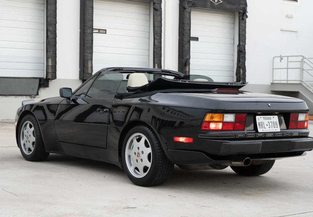 1990 Porsche 944 S2 - Image 6 of 6