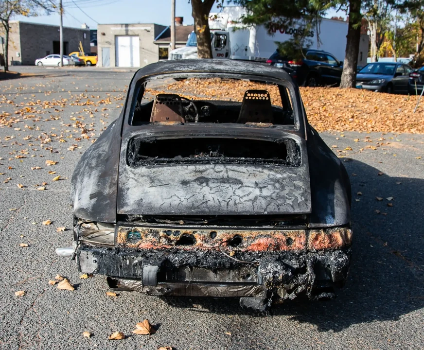 1990 Porsche 964 Carrera 4 - Image 3 of 6
