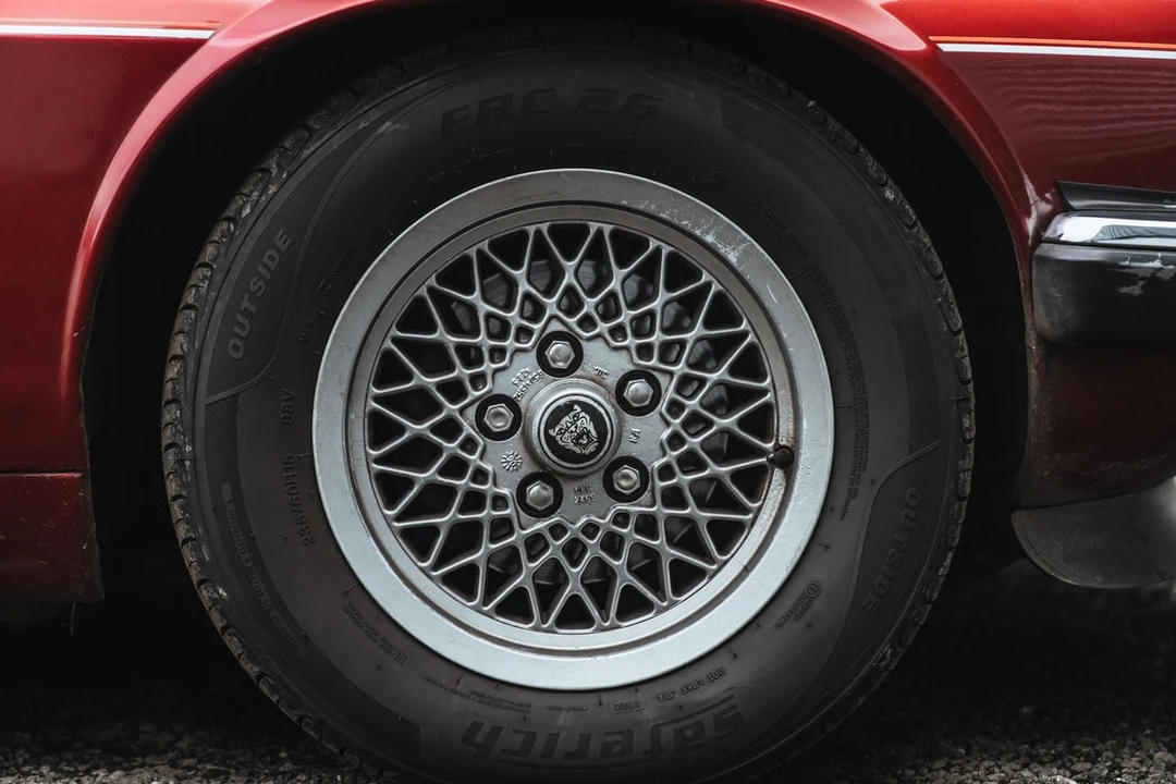 1991 Jaguar XJS Facelift AJ-16 - Image 10 of 30