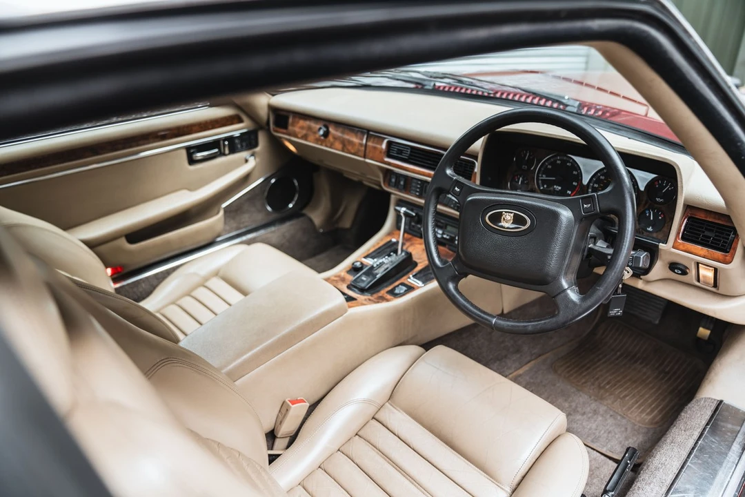 1991 Jaguar XJS Facelift AJ-16 - Image 13 of 30