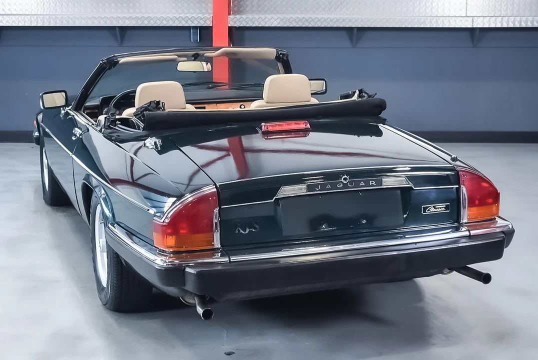 1991 Jaguar XJS Convertible - Image 19 of 30