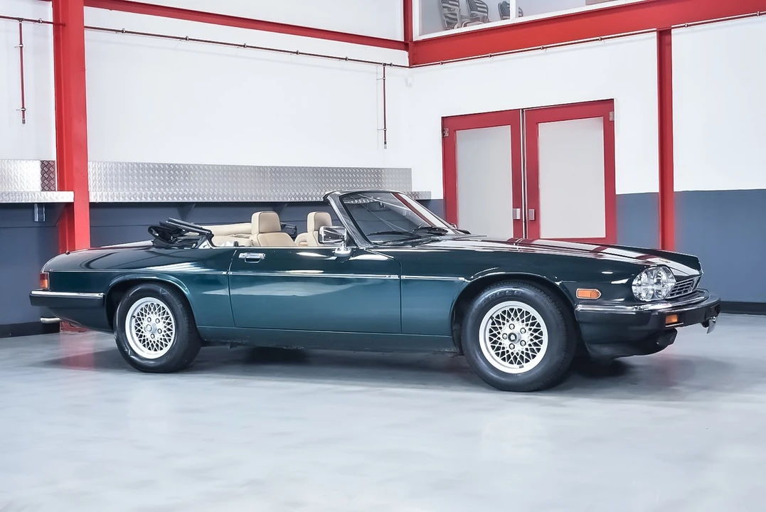1991 Jaguar XJS Convertible - Image 14 of 30