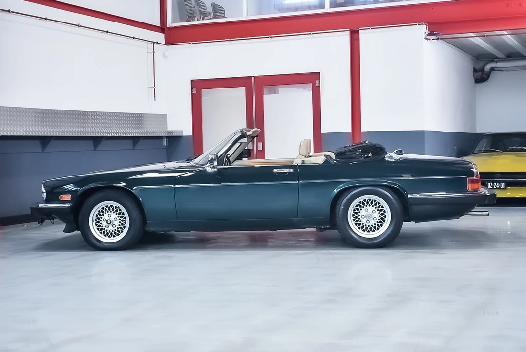 1991 Jaguar XJS Convertible - Image 24 of 30