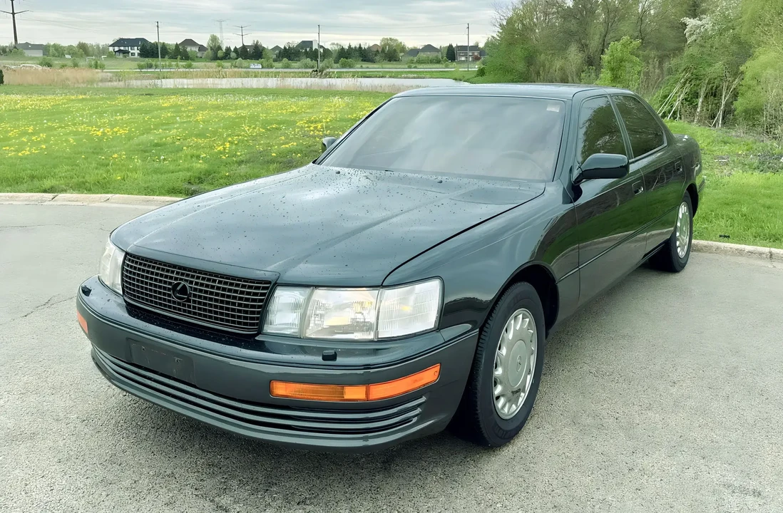 1991 Lexus LS 1st Gen - Image 3 of 6