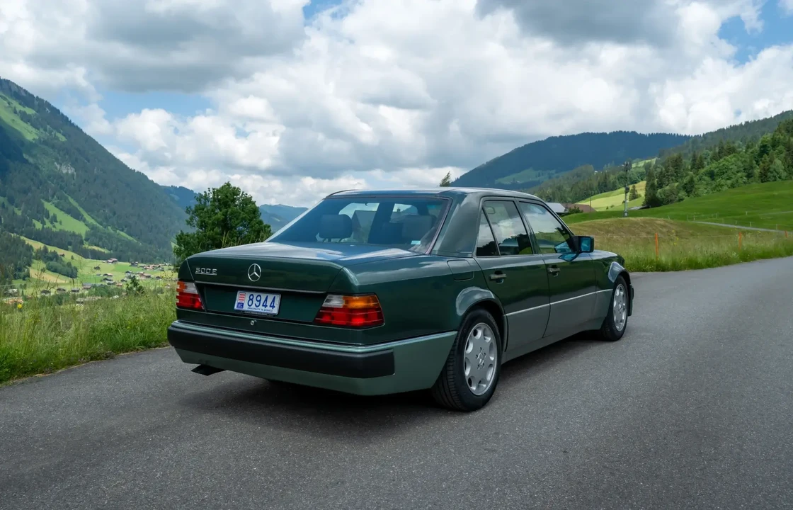 1991 Mercedes-Benz 500E & E500 - Image 4 of 6