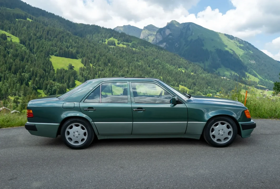 1991 Mercedes-Benz 500E & E500 - Image 5 of 6