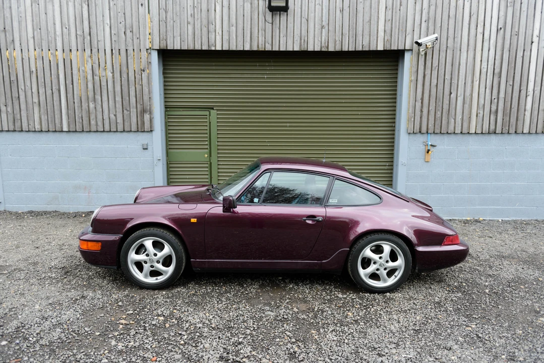 Porsche 964 Carrera - Image 25 of 31