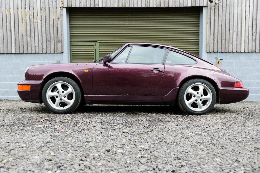 Porsche 964 Carrera - Image 24 of 31